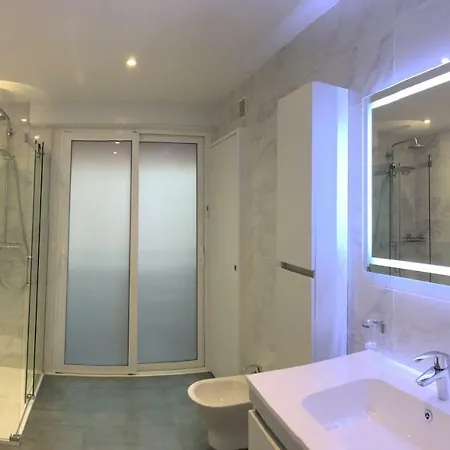 Apartment Roi Chevalier Antibes